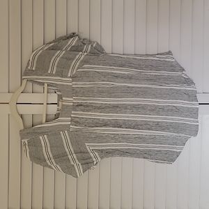Striped flowy shirt